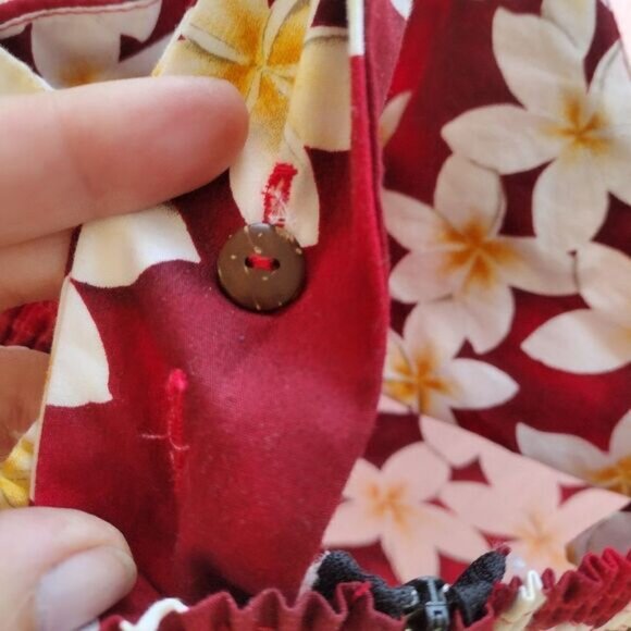 Aloha Moi Hawaiian dress - Picture 6 of 11